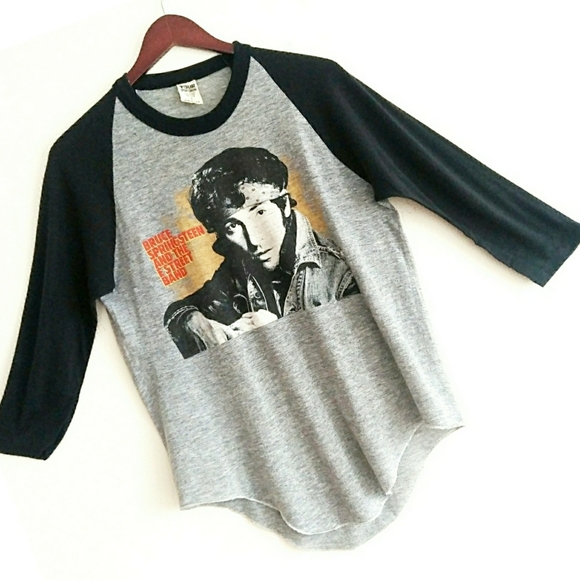 Vintage Tops - Bruce Springsteen 84 - 85 World Tour Concert Shirt